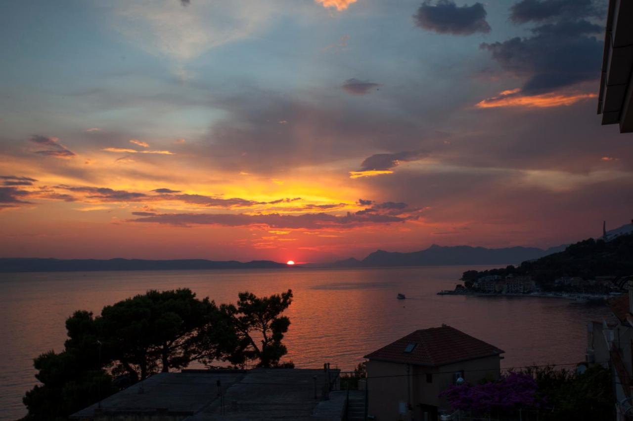 Aparthotel Villa Mozart Podgora Exterior foto